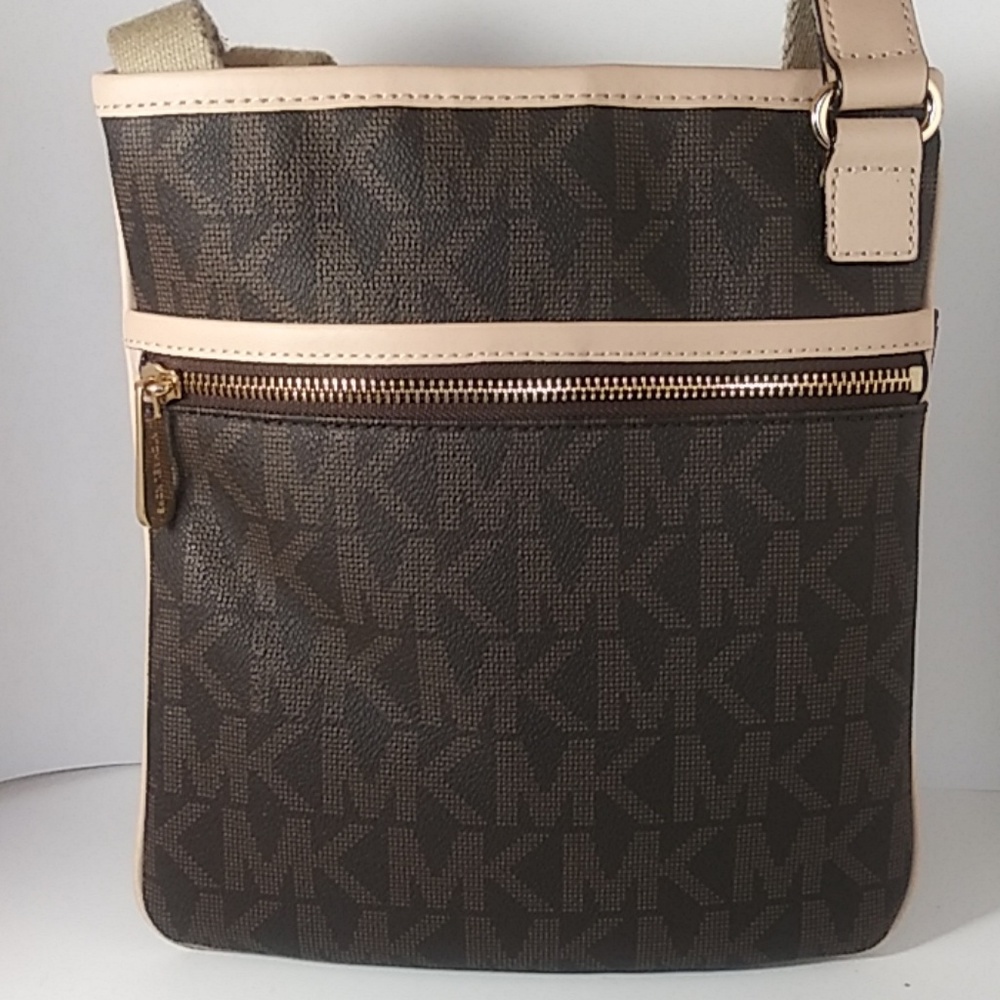 Michael Kors crossbody